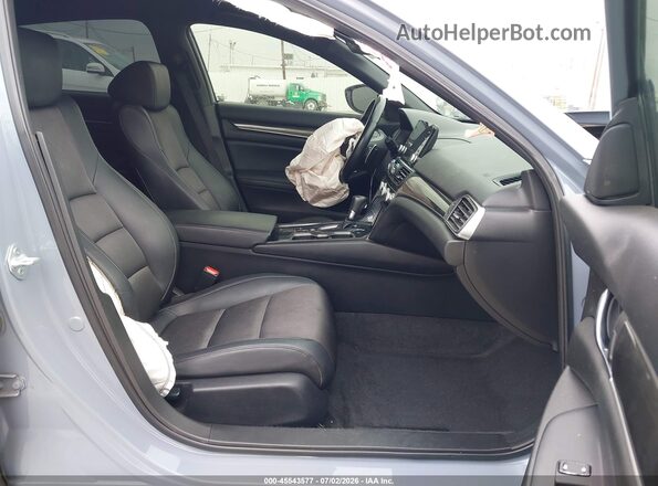 1HGCV1F37NA036308 2022 HONDA ACCORD Light Blue Вид салону спереду