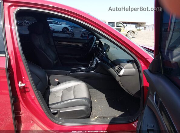 1HGCV1F38JA160713 2018 HONDA ACCORD Красный Вид салона спереди