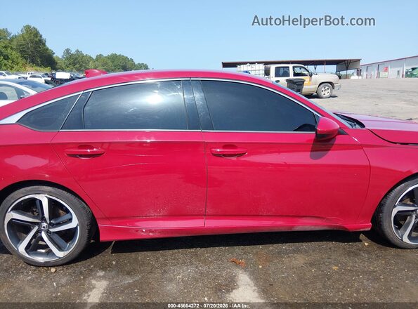 1HGCV1F38JA160713 2018 HONDA ACCORD Красный Вид задней части салона