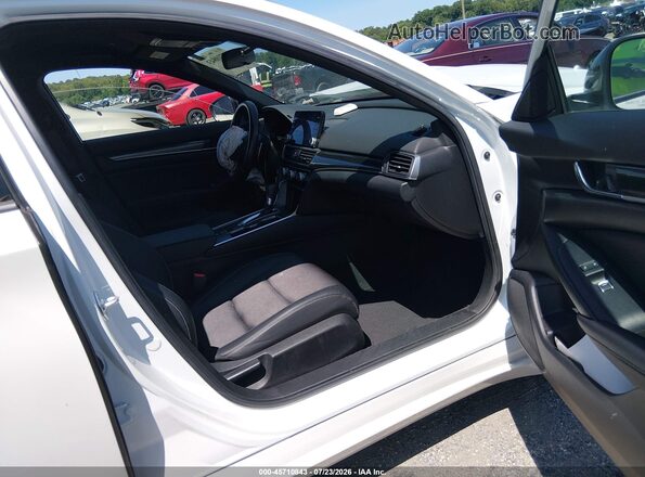 1HGCV1F38NA116457 2022 HONDA ACCORD White წინა სალონის ხედი