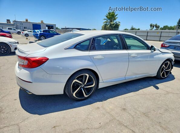 1HGCV1F39KA072304 2019 HONDA ACCORD White Rear right