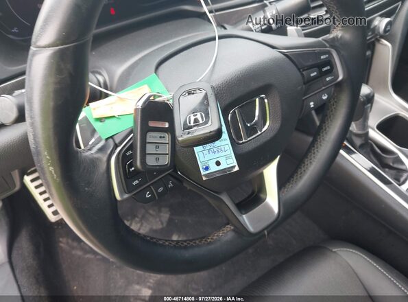 1HGCV1F39KA112882 2019 HONDA ACCORD White Vista del salpicadero
