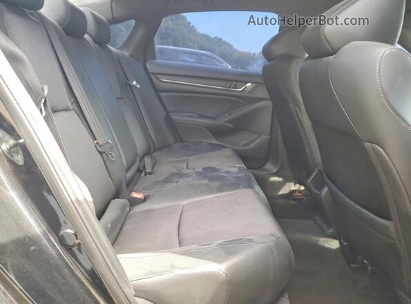 1HGCV1F3XJA148725 2018 HONDA ACCORD Black Rear seats view