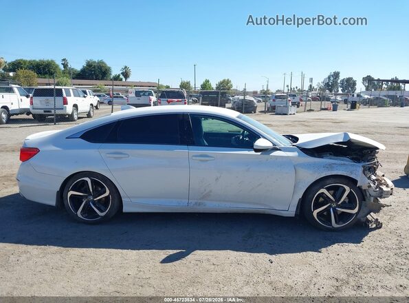 1HGCV1F3XJA189257 2018 HONDA ACCORD White 