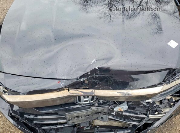 1HGCV1F3XJA811033 2018 HONDA ACCORD Black Rear interior view