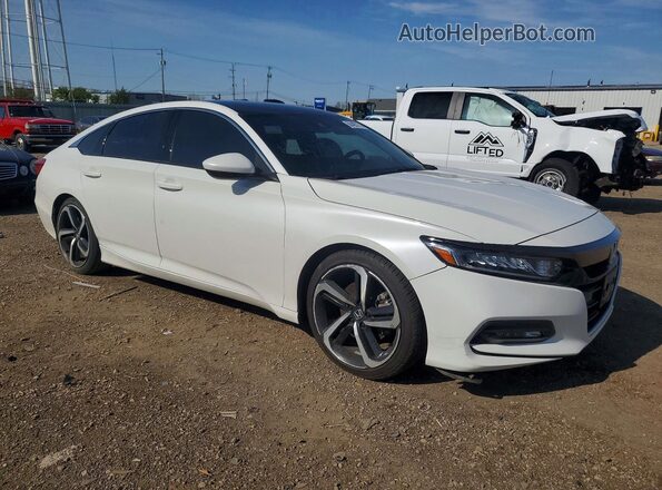 1HGCV1F3XKA000012 2019 HONDA ACCORD Белый Передняя правая четверть