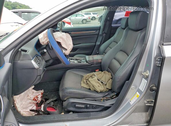 1HGCV1F3XKA028733 2019 HONDA ACCORD Silver Widok wnętrza z przodu