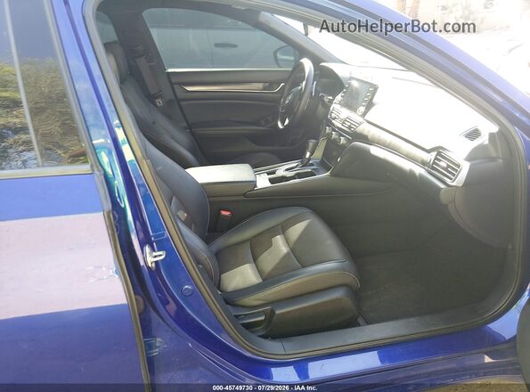 1HGCV1F3XKA093968 2019 HONDA ACCORD Blue Front interior view