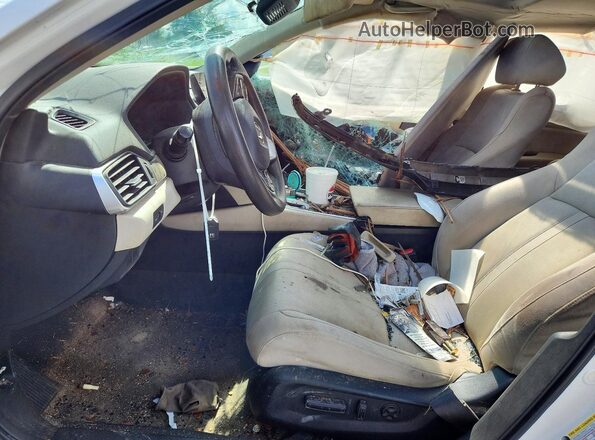 1HGCV1F40JA126435 2018 HONDA ACCORD White Widok wnętrza z przodu