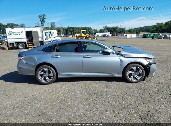 1HGCV1F40KA175118 2019 HONDA ACCORD Silver Rear interior view