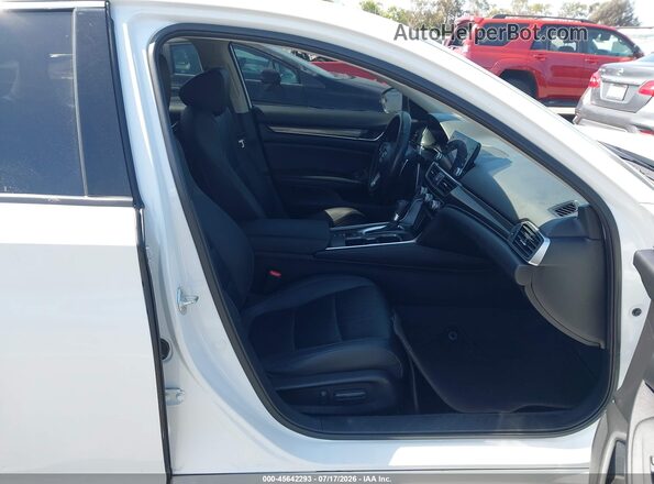 1HGCV1F42NA084694 2022 HONDA ACCORD Белый Вид салона спереди