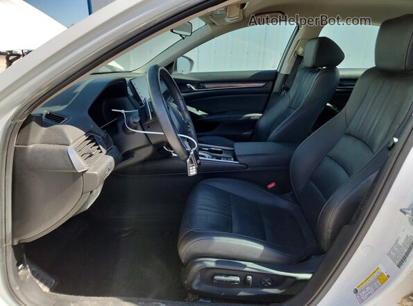 1HGCV1F42NA113143 2022 HONDA ACCORD Белый Вид салона спереди