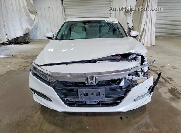 1HGCV1F43KA028369 2019 HONDA ACCORD White Դիմացի տեսք
