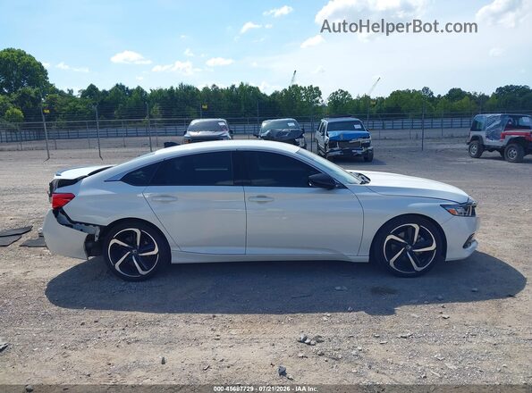 1HGCV1F44MA033969 2021 HONDA ACCORD Белый Вид задней части салона