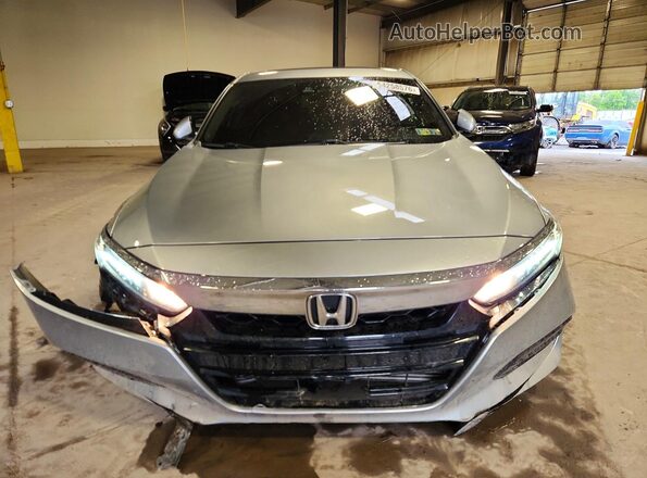 1HGCV1F46JA171346 2018 HONDA ACCORD Silver Դիմացի տեսք