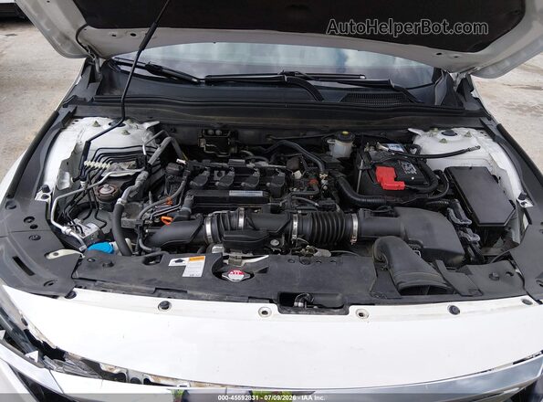1HGCV1F47JA099962 2018 HONDA ACCORD White უკანა ხედი