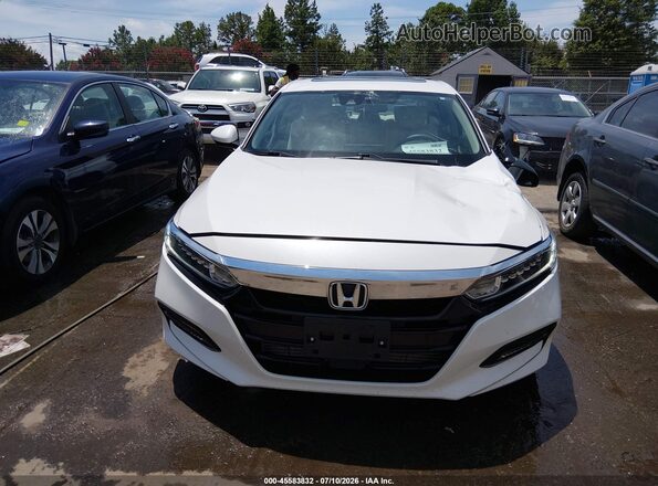 1HGCV1F47JA218447 2018 HONDA ACCORD Белый Вид щитка приборов