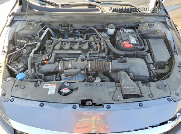1HGCV1F47LA103768 2020 HONDA ACCORD Silver Вид задньої частини салону