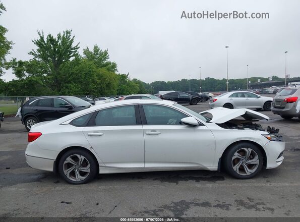 1HGCV1F49JA104868 2018 HONDA ACCORD White უკანა სალონის ხედი