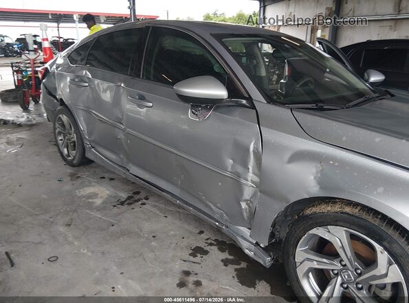 1HGCV1F49JA173494 2018 HONDA ACCORD Gray Widok z przodu