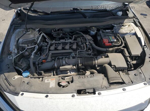 1HGCV1F49MA072380 2021 HONDA ACCORD Белый Вид задней части салона