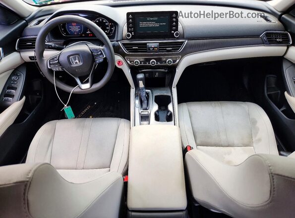 1HGCV1F4XJA223108 2018 HONDA ACCORD Красный Вид панели приборов