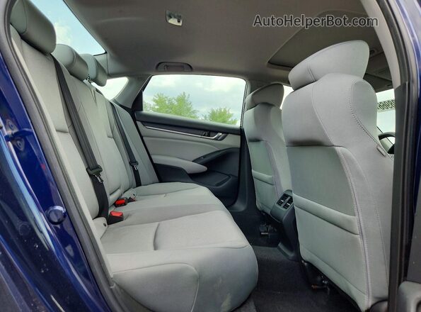 1HGCV1F4XJA226493 2018 HONDA ACCORD Синий Вид задних сидений
