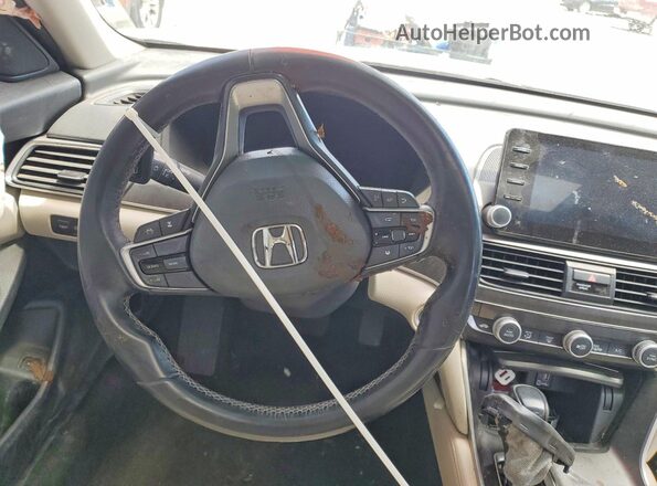 1HGCV1F53KA023844 2019 HONDA ACCORD White Vista del cuadro de instrumentos