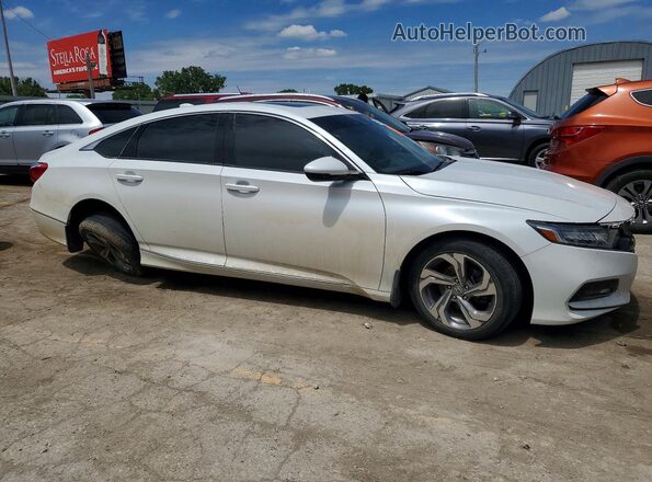 1HGCV1F53KA023844 2019 HONDA ACCORD White Delantero derecho