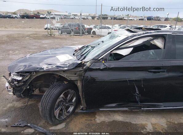 1HGCV1F57JA100262 2018 HONDA ACCORD Black Widok z przodu