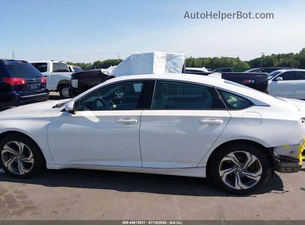 1HGCV1F62JA215165 2018 HONDA ACCORD White 