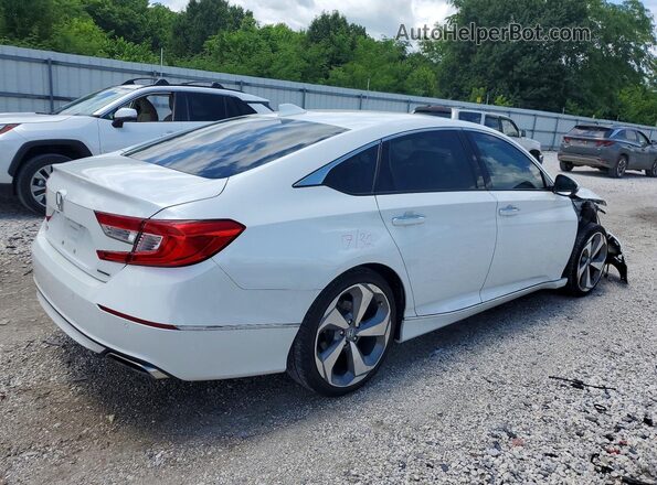 1HGCV1F91JA167667 2018 HONDA ACCORD White Tył prawy