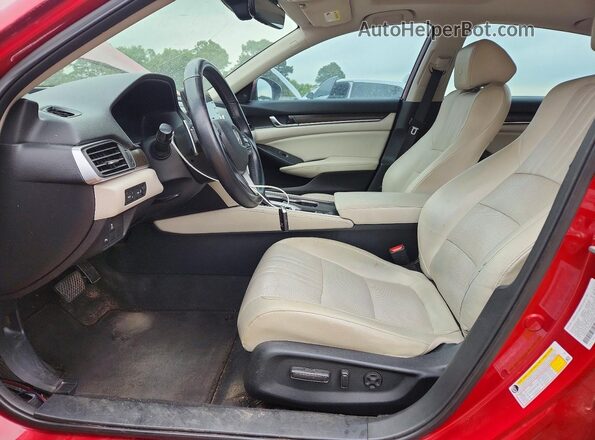 1HGCV1F95JA035642 2018 HONDA ACCORD Красный Вид салона спереди
