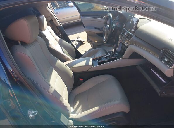1HGCV1F96JA015285 2018 HONDA ACCORD Blue წინა სალონის ხედი
