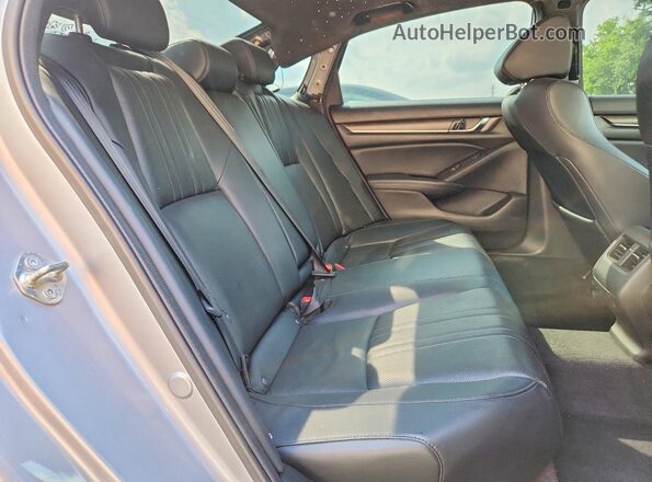 1HGCV1F97JA005784 2018 HONDA ACCORD Silver Rear seats view