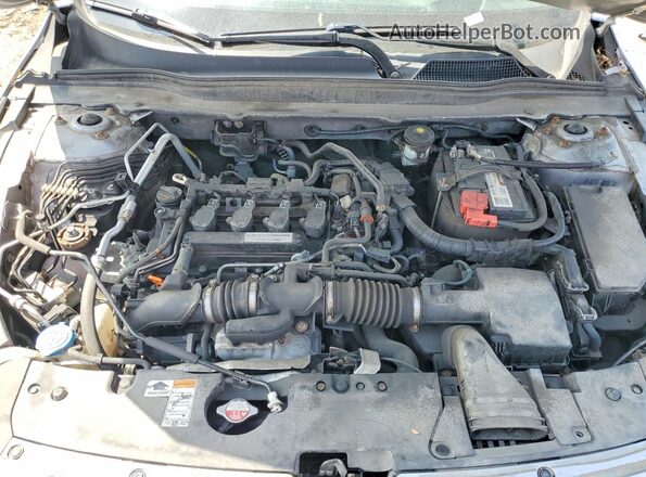 1HGCV1F97JA069436 2018 HONDA ACCORD Silver Вид задньої частини салону