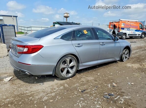 1HGCV1F97JA069436 2018 HONDA ACCORD Silver Задня права чверть