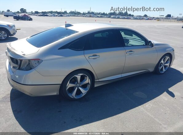 1HGCV1F97JA218024 2018 HONDA ACCORD Кремовый Задняя правая четверть