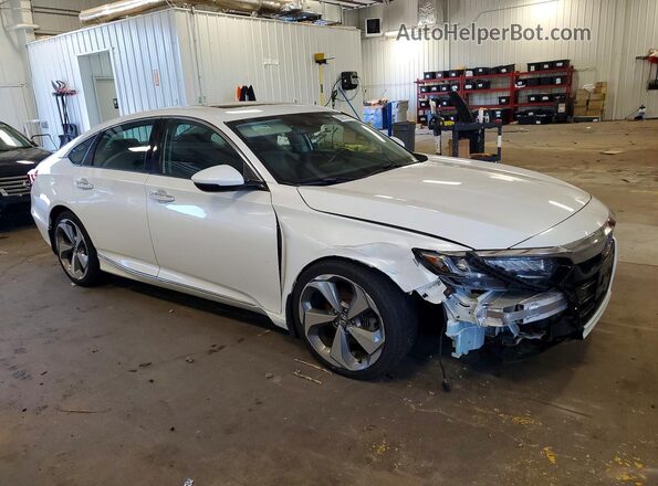 1HGCV1F98JA057943 2018 HONDA ACCORD White Przód prawy