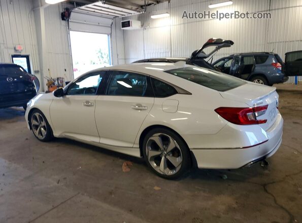 1HGCV1F98JA057943 2018 HONDA ACCORD White Tył lewy