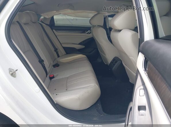 1HGCV1F99JA117373 2018 HONDA ACCORD White Vista de la etiqueta del VIN