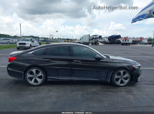 1HGCV1F9XJA030484 2018 HONDA ACCORD Gray Вид задньої частини салону