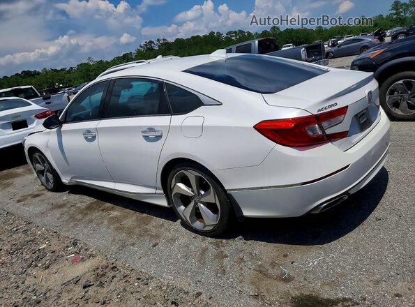 1HGCV1F9XJA144162 2018 HONDA ACCORD White Rear left
