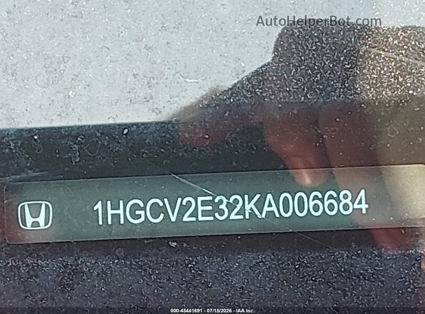 1HGCV2E32KA006684 2019 HONDA ACCORD Red Widok komory silnika