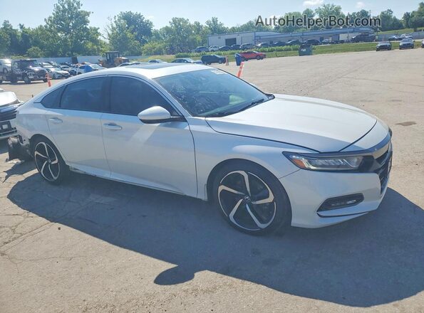 1HGCV2F30KA008397 2019 HONDA ACCORD White Delantero derecho