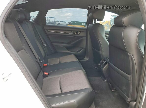 1HGCV2F30MA015109 2021 HONDA ACCORD White Vista de los asientos traseros