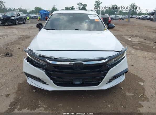 1HGCV2F32JA008092 2018 HONDA ACCORD White Սարքավորումների վահանակի տեսք