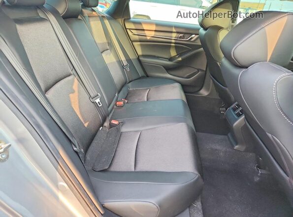 1HGCV2F32LA001744 2020 HONDA ACCORD Silver Vista de los asientos traseros