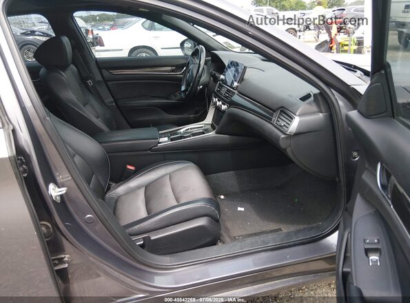 1HGCV2F34JA039330 2018 HONDA ACCORD Gray Widok wnętrza z przodu