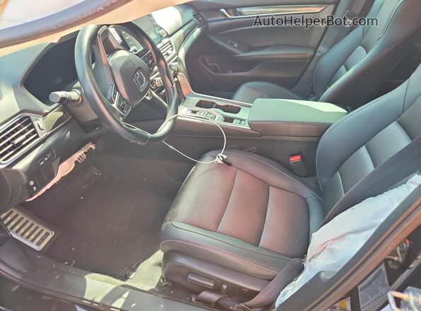 1HGCV2F35LA026895 2020 HONDA ACCORD Черный Вид салона спереди